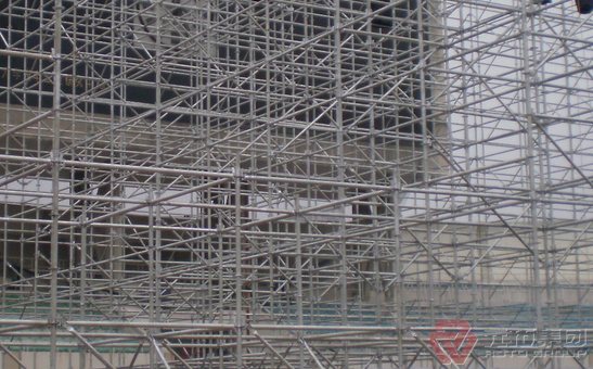 雷壓架扣件，雷亞架特點