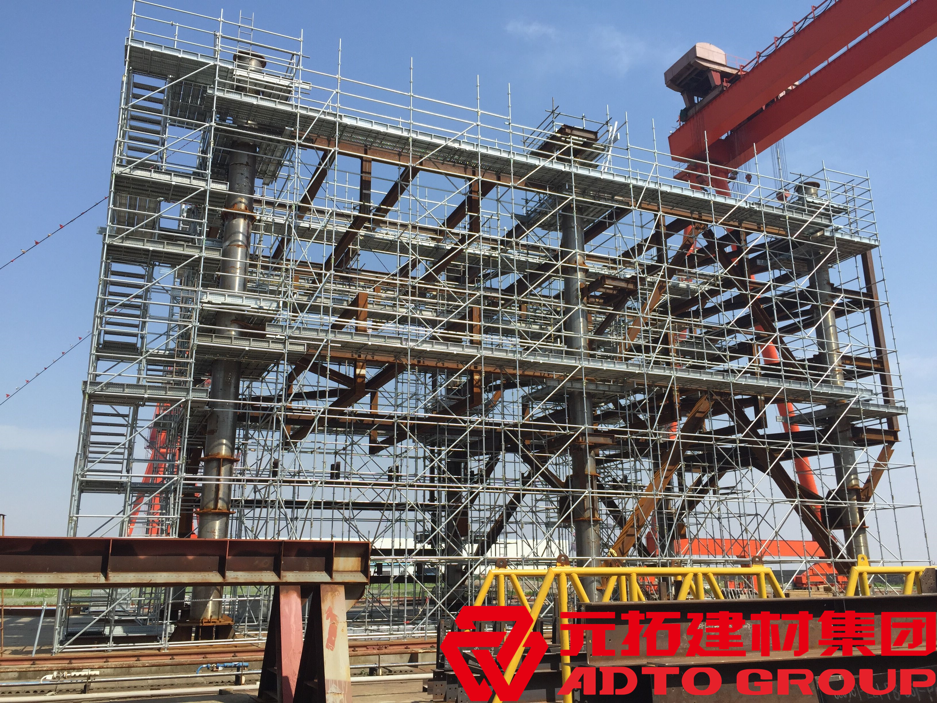 承插型盤扣式腳手架有哪些特點，與鋼管腳手架有何區(qū)別？