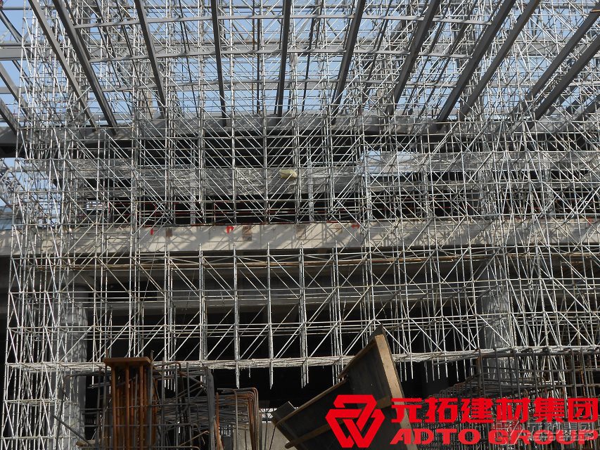 鋼跳板批發(fā)找哪家？鋼跳板的特點(diǎn)有哪些？